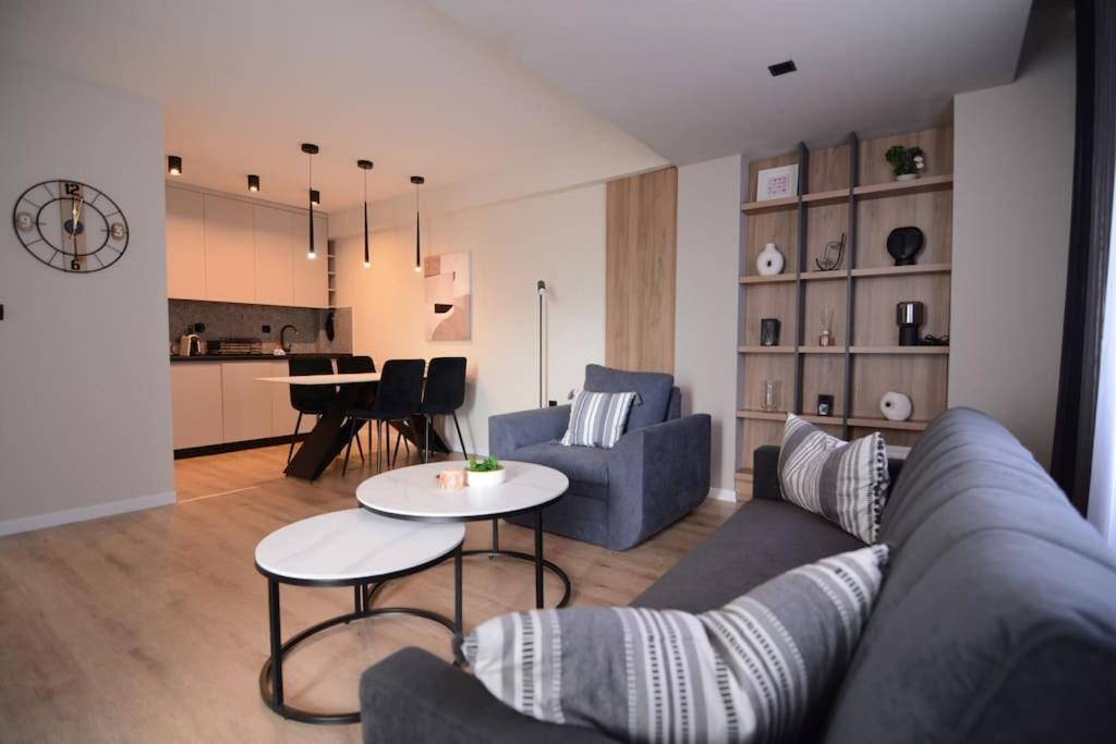 Lägenhet L&l Luxury Ii Ohrid